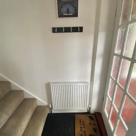 46 Linden Road